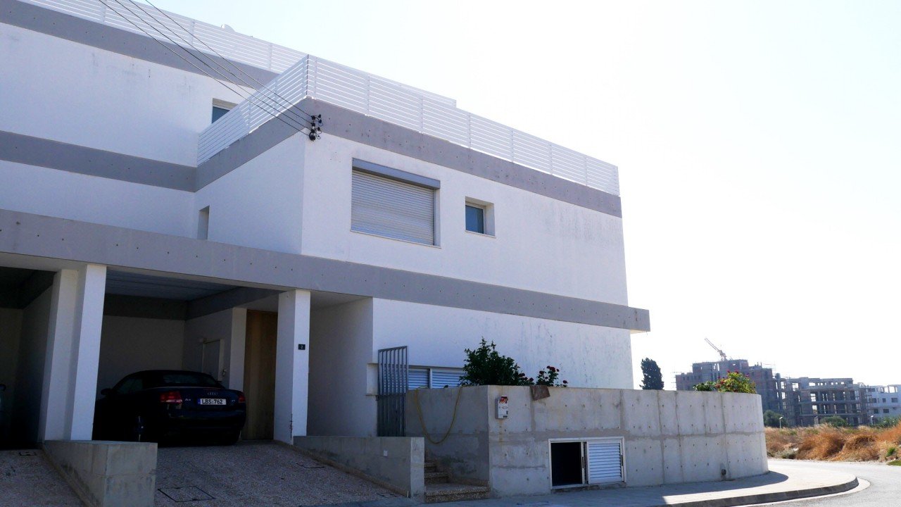 House (Semi detached) in Papas Area, Limassol for Sale