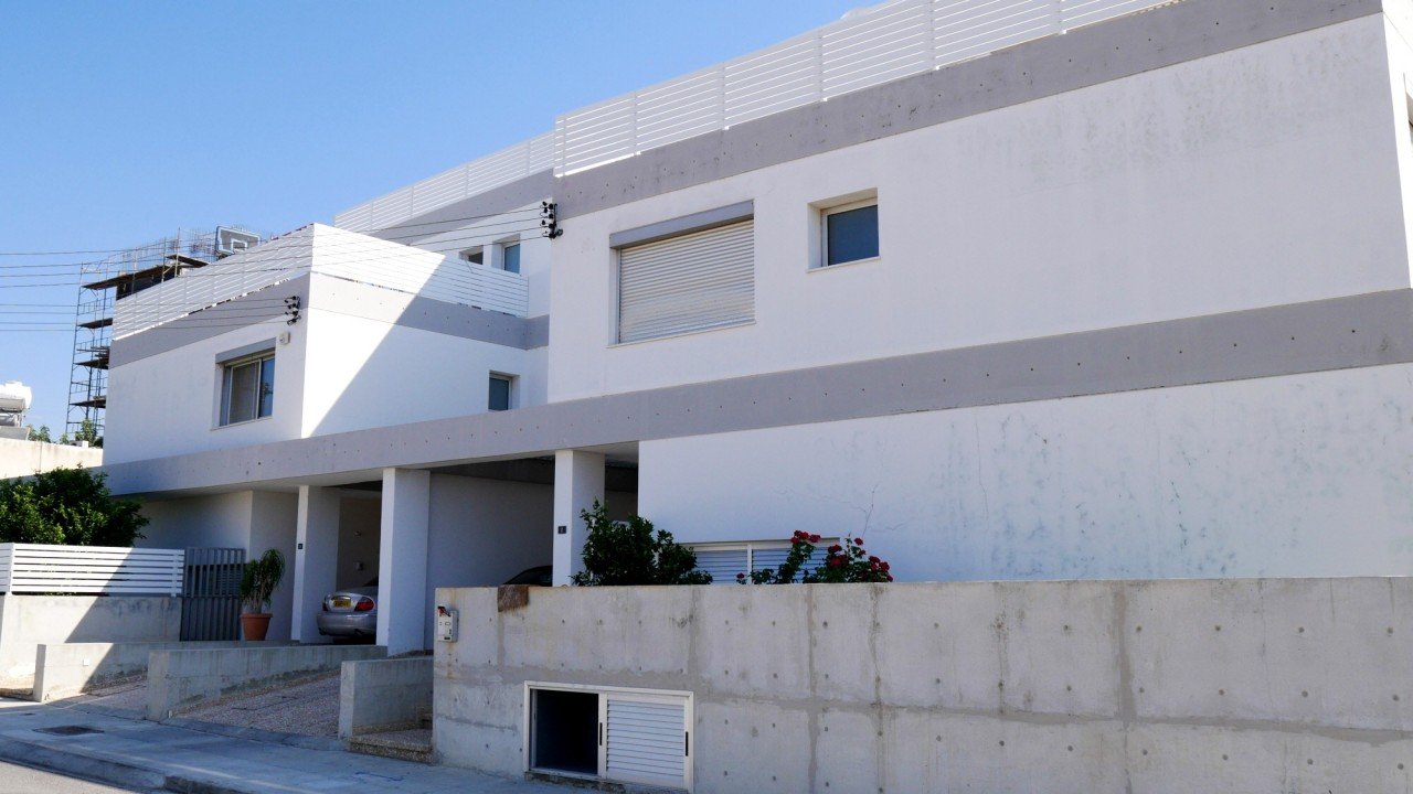 House (Semi detached) in Papas Area, Limassol for Sale