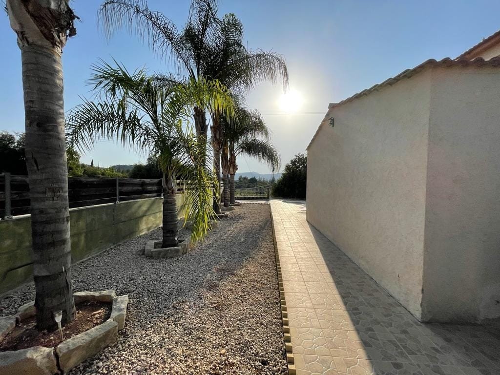 House (Detached) in Paramytha, Limassol for Sale