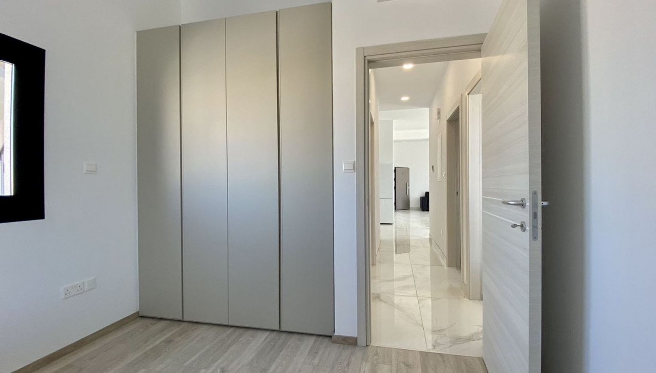 Apartment (Flat) in Potamos Germasoyias, Limassol for Sale