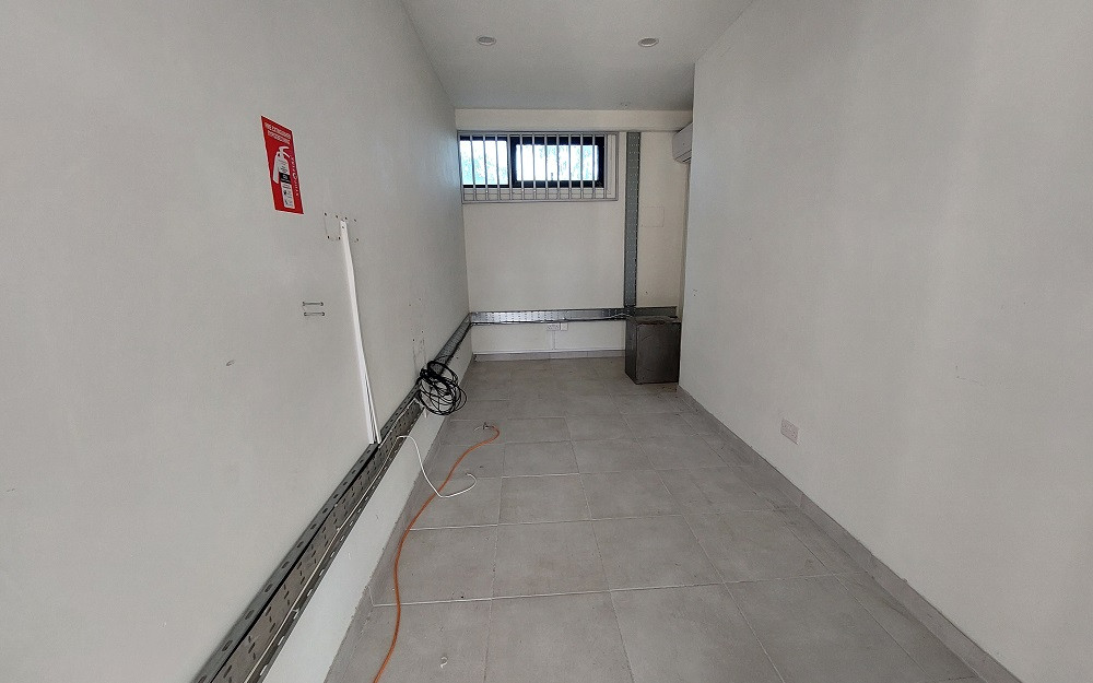 Commercial (Shop) in Aglantzia, Nicosia for Sale