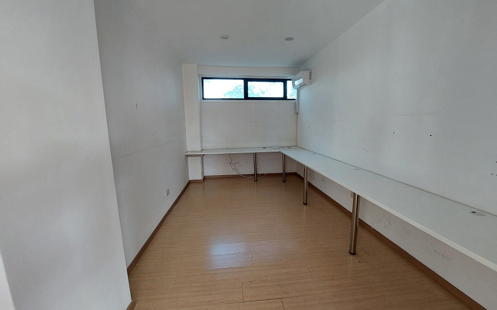 Commercial (Shop) in Aglantzia, Nicosia for Sale