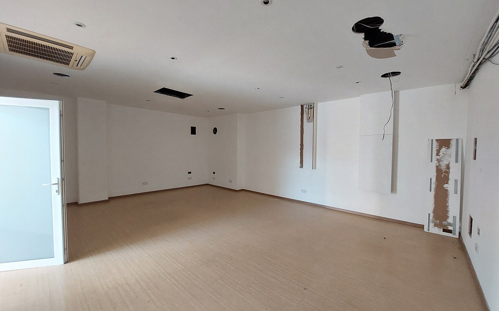 Commercial (Shop) in Aglantzia, Nicosia for Sale