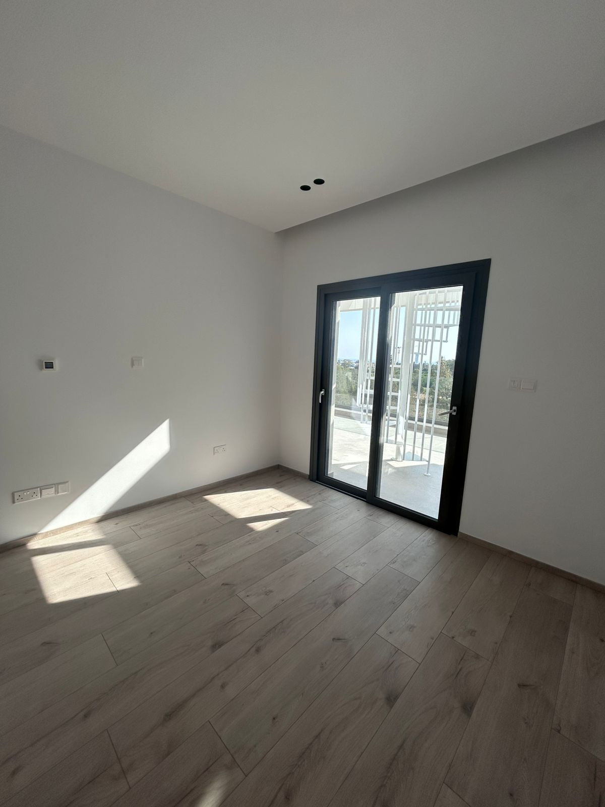 Apartment (Penthouse) in Polemidia (Kato), Limassol for Sale