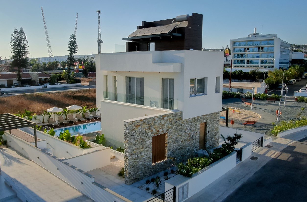 House (Detached) in Agia Napa, Famagusta for Sale
