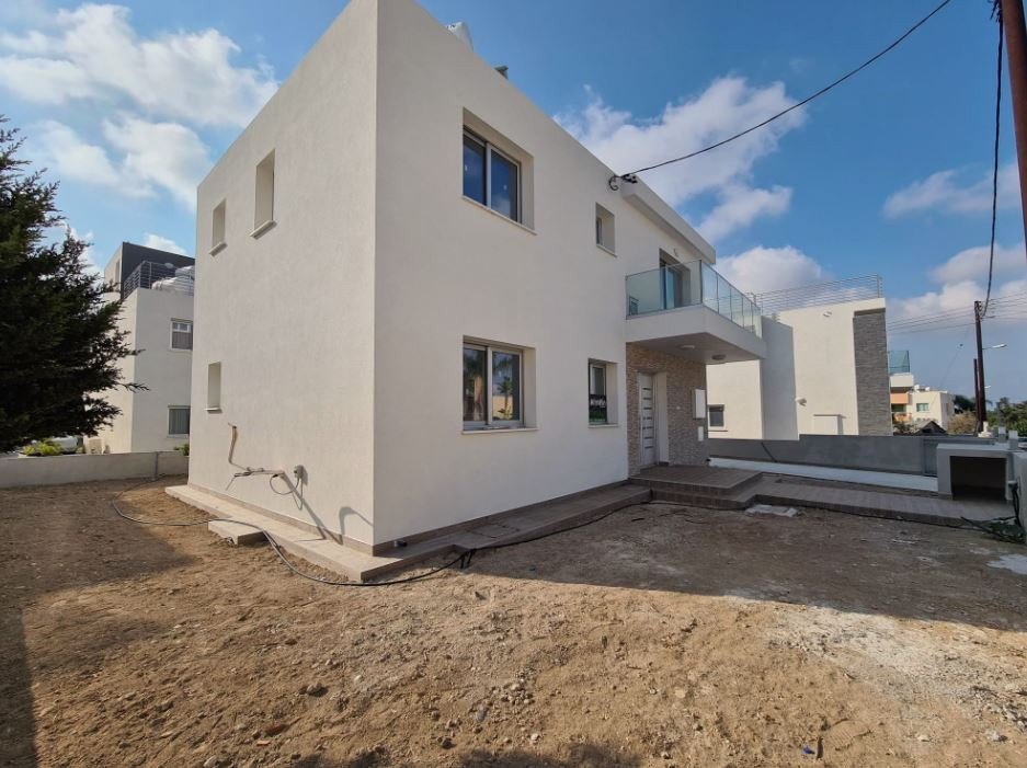 House (Detached) in Anavargos, Paphos for Sale