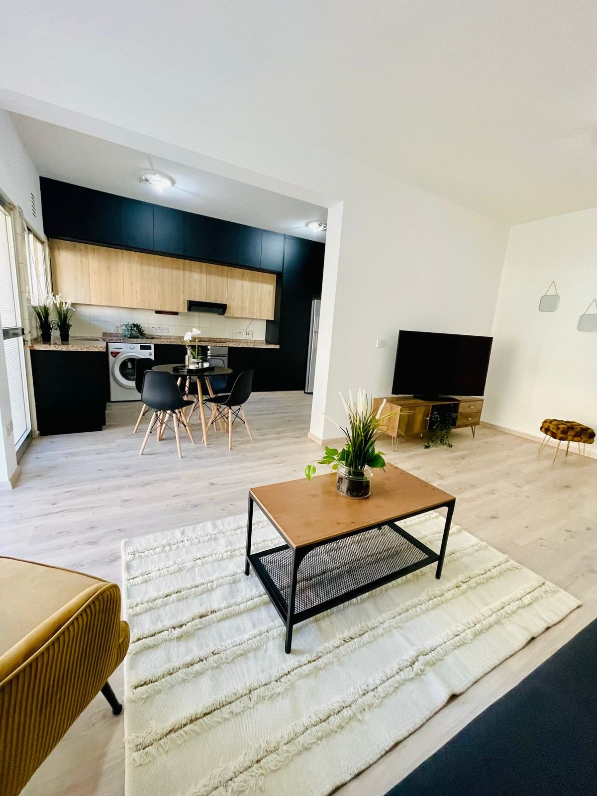 Apartment (Flat) in Neapoli, Limassol for Sale