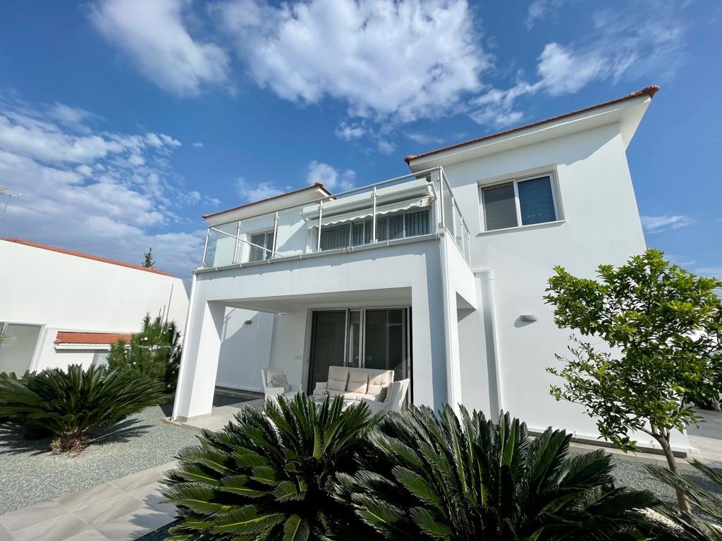 House (Detached) in Parekklisia, Limassol for Rent
