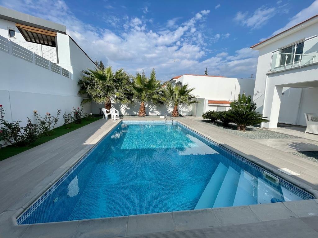 House (Detached) in Parekklisia, Limassol for Rent