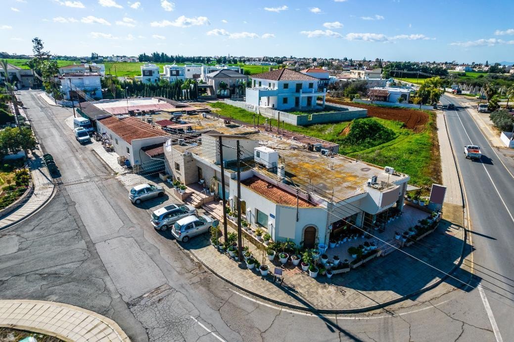 Commercial (Building) in Frenaros, Famagusta for Sale