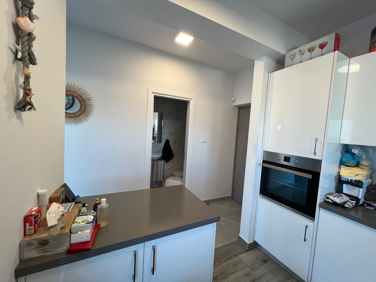 Apartment (Penthouse) in Mesa Geitonia, Limassol for Sale