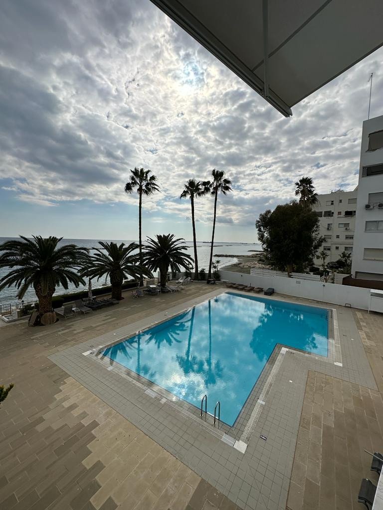 Apartment (Flat) in Germasoyia Tourist Area, Limassol for Sale