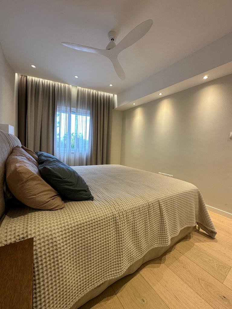 Apartment (Flat) in Germasoyia Tourist Area, Limassol for Sale