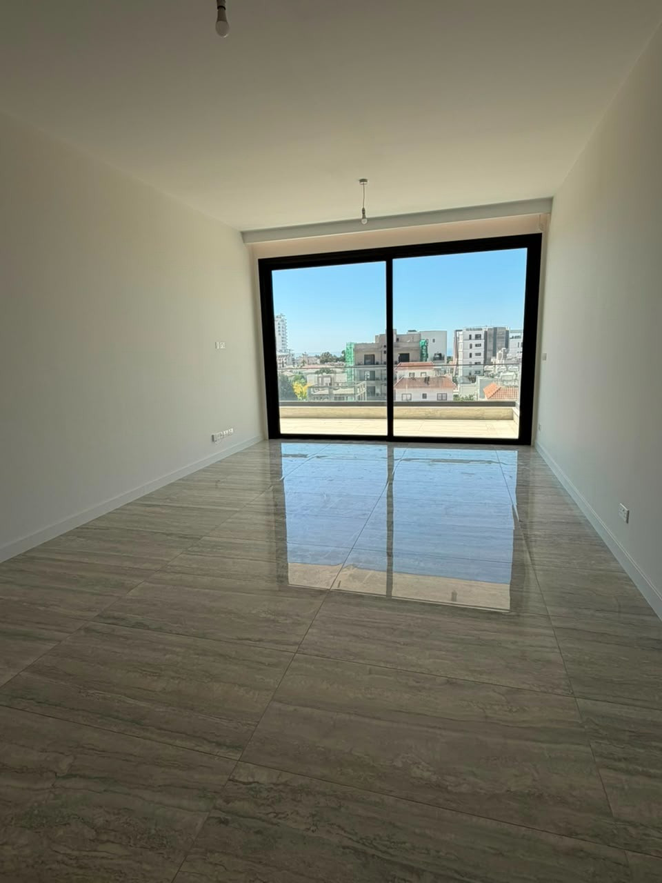 Apartment (Penthouse) in Papas Area, Limassol for Sale