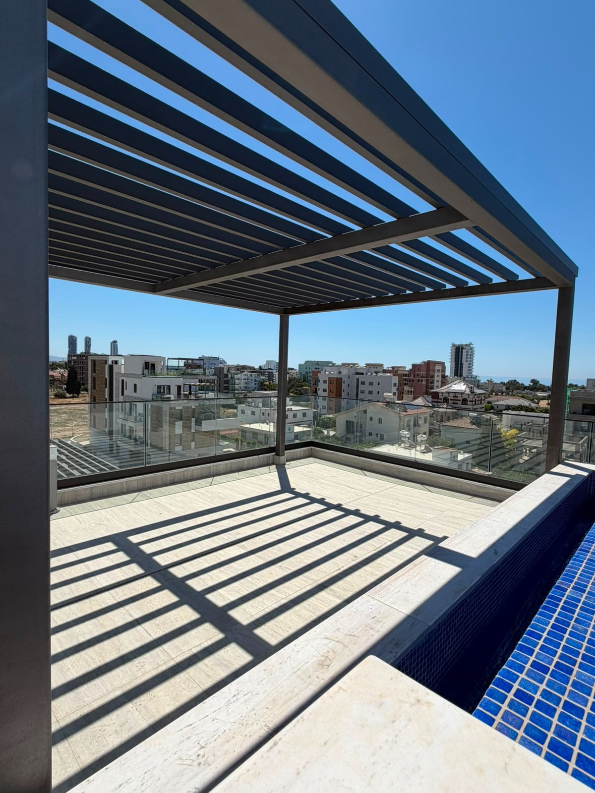 Apartment (Penthouse) in Papas Area, Limassol for Sale
