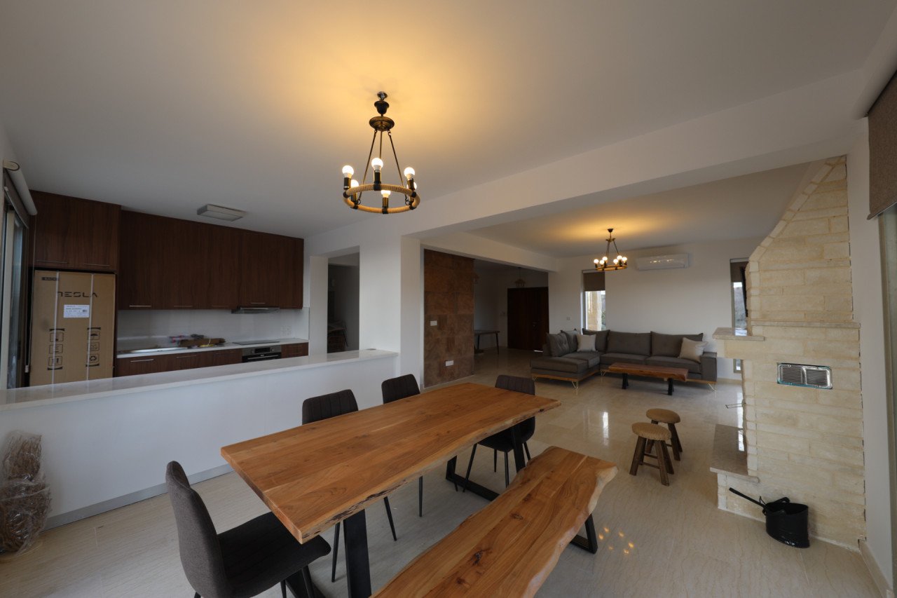 House (Detached) in Pano Arodes, Paphos for Rent