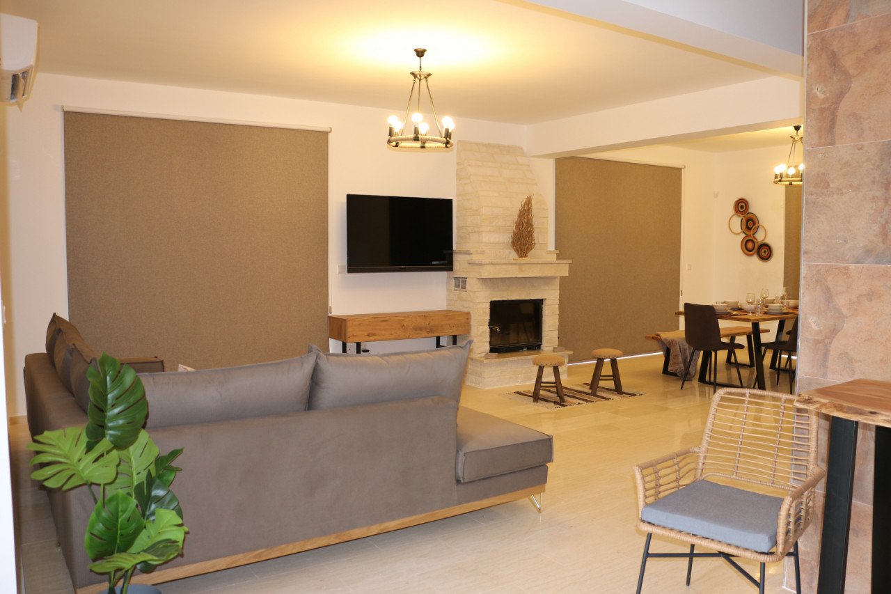 House (Detached) in Pano Arodes, Paphos for Rent