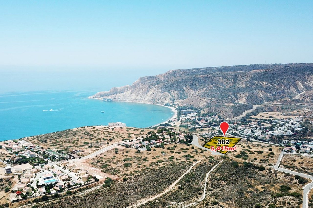 (Tourist) in Pissouri, Limassol for Sale