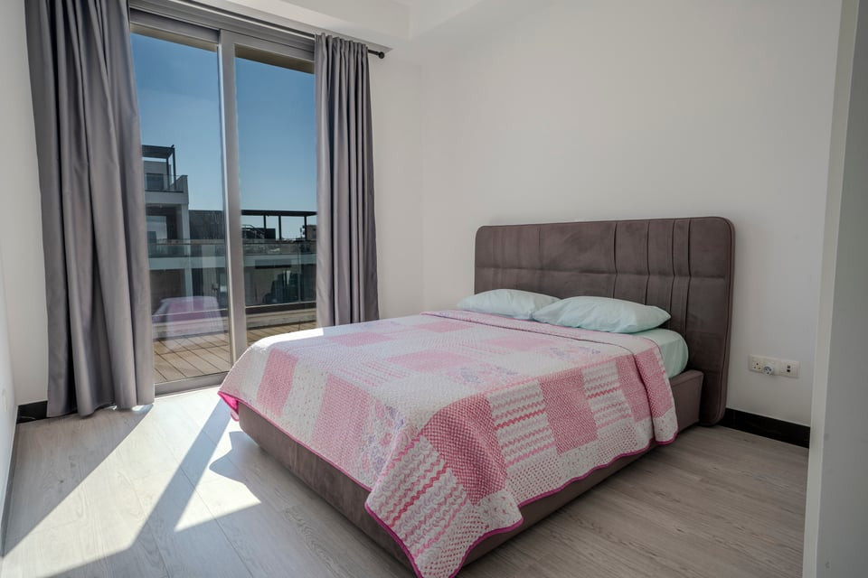 Apartment (Penthouse) in Papas Area, Limassol for Sale