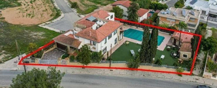 House (Detached) in Strovolos, Nicosia for Sale