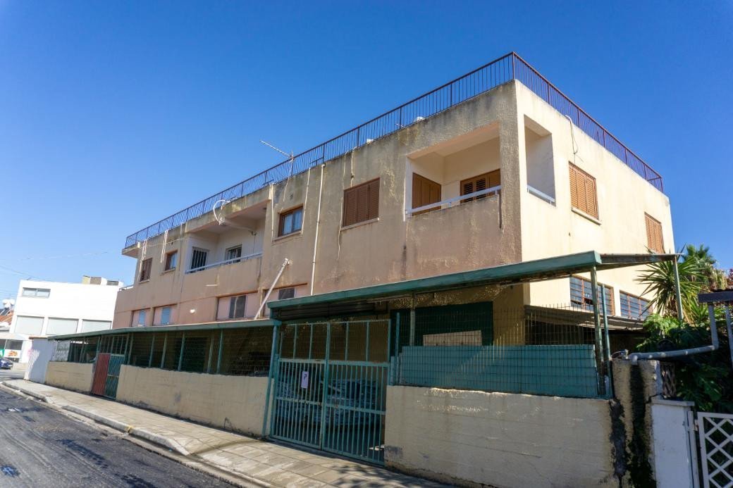 Commercial (Building) in City Area, Larnaca for Sale