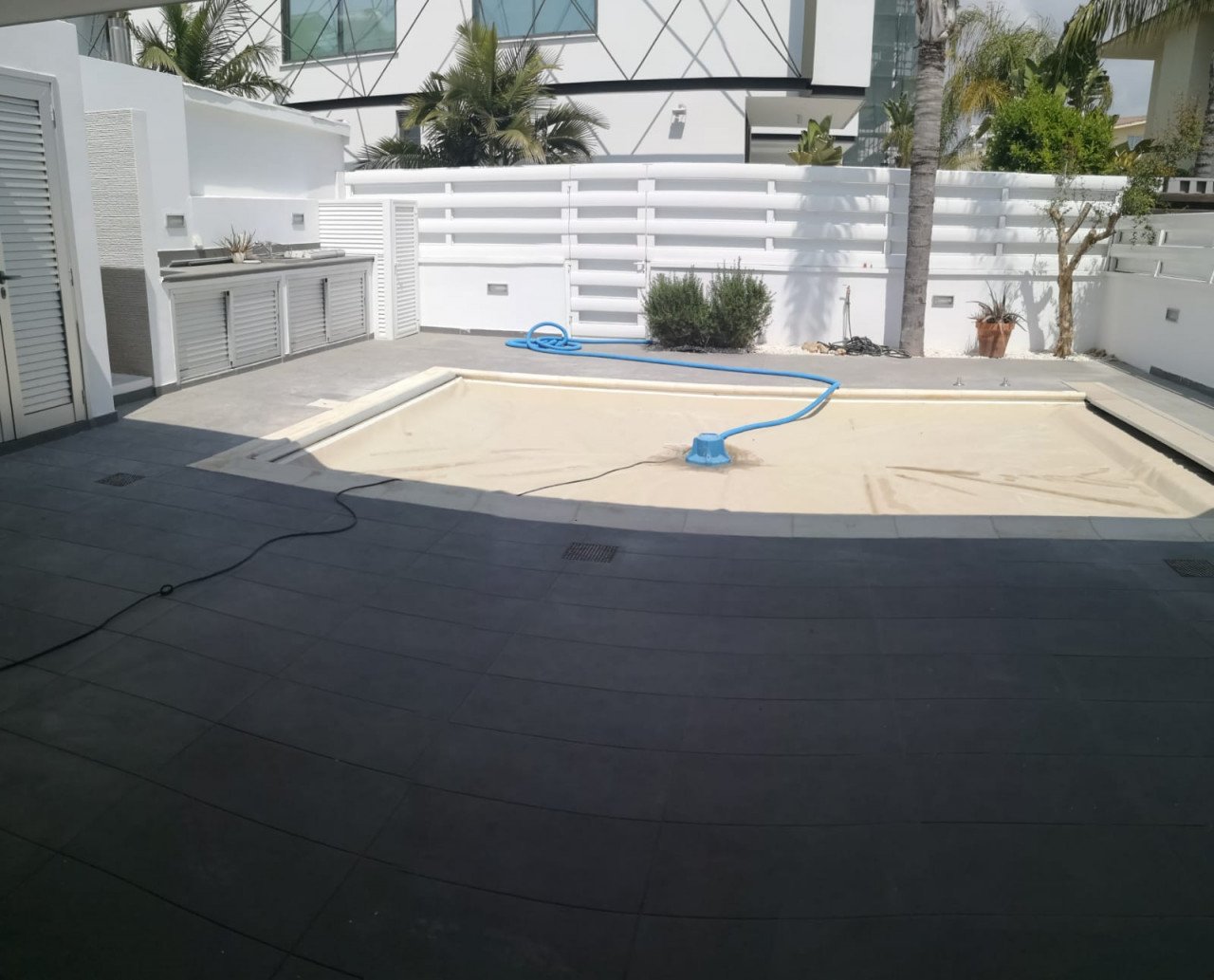 House (Semi detached) in Agios Nikolaos, Larnaca for Sale