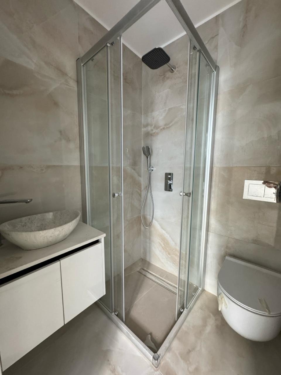 Apartment (Penthouse) in Mesa Geitonia, Limassol for Sale