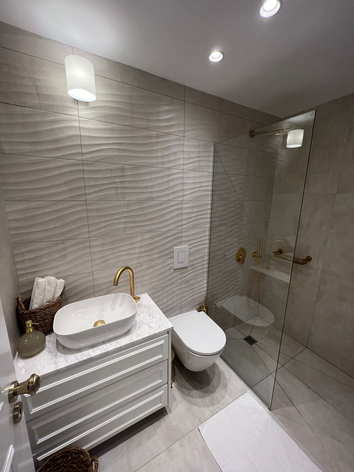 Apartment (Penthouse) in City Center, Paphos for Sale