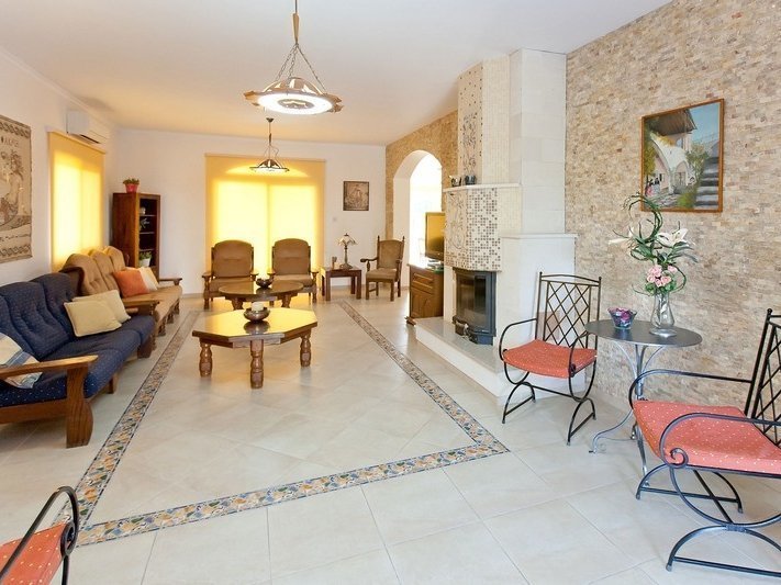 House (Detached) in Kolossi, Limassol for Rent