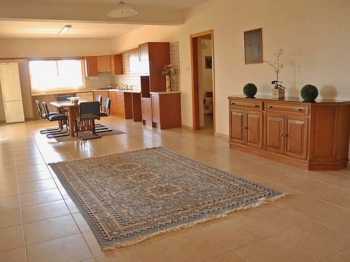 House (Detached) in Kolossi, Limassol for Rent