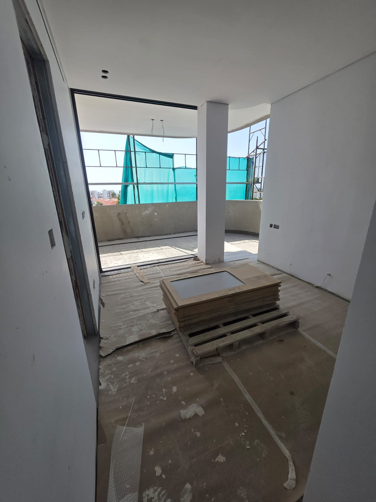 Apartment (Flat) in Kato Paphos, Paphos for Sale