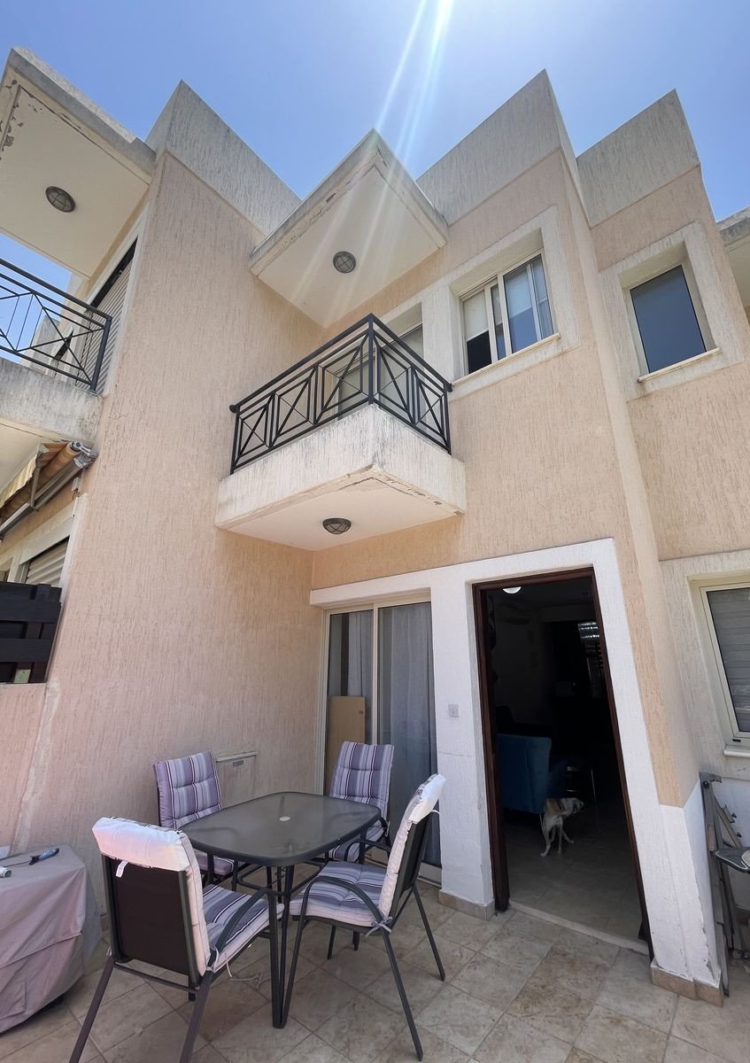 House (Maisonette) in Park Lane Area, Limassol for Sale