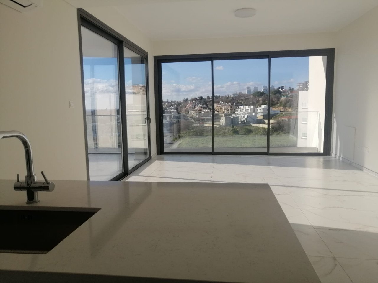 Apartment (Penthouse) in Universal, Paphos for Rent