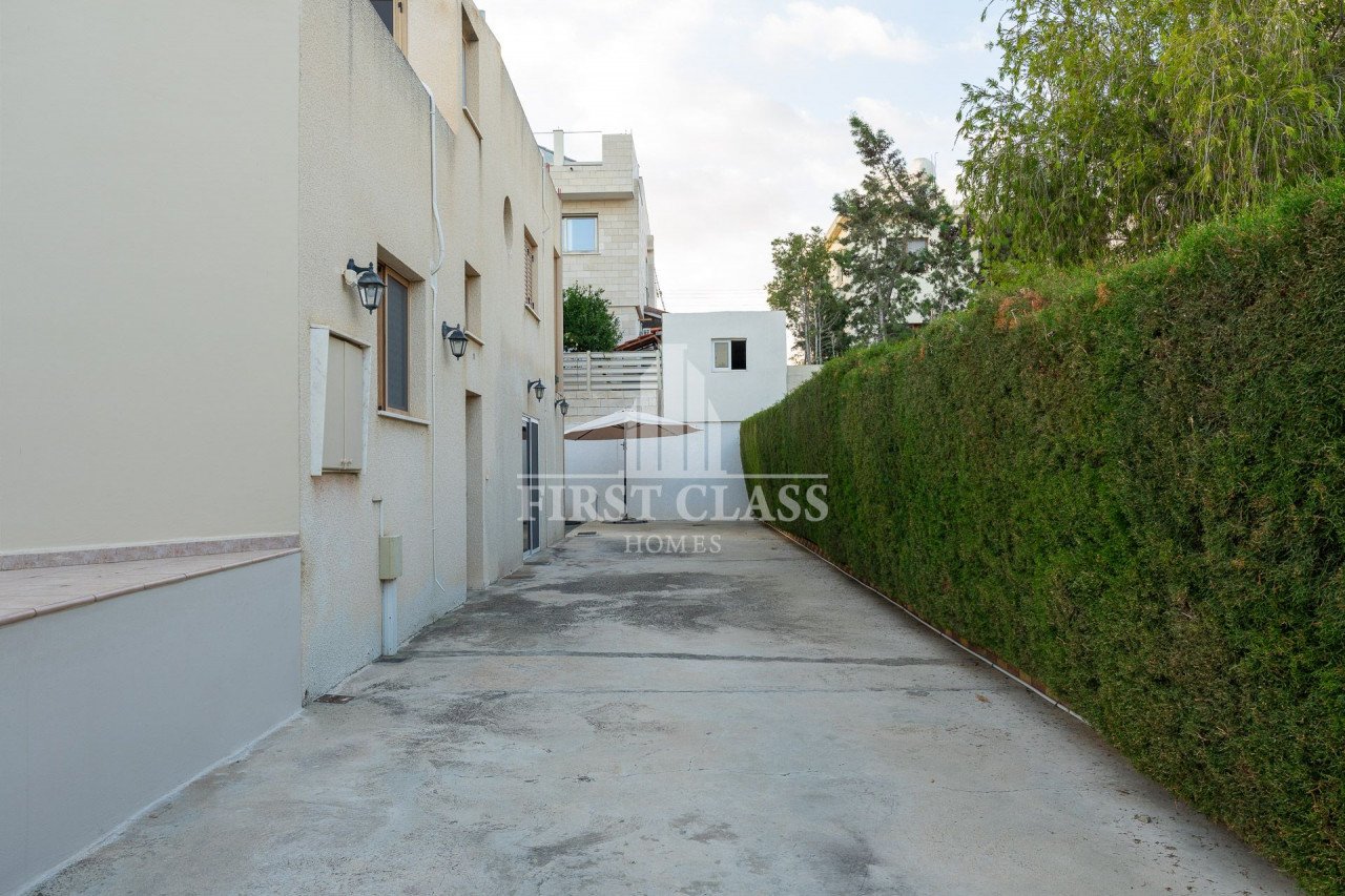House (Detached) in Episkopi, Limassol for Sale