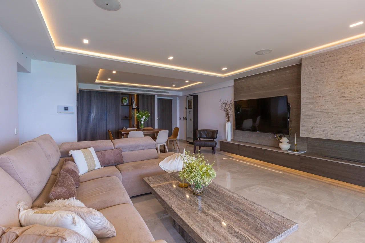 Apartment (Flat) in Germasoyia Tourist Area, Limassol for Sale