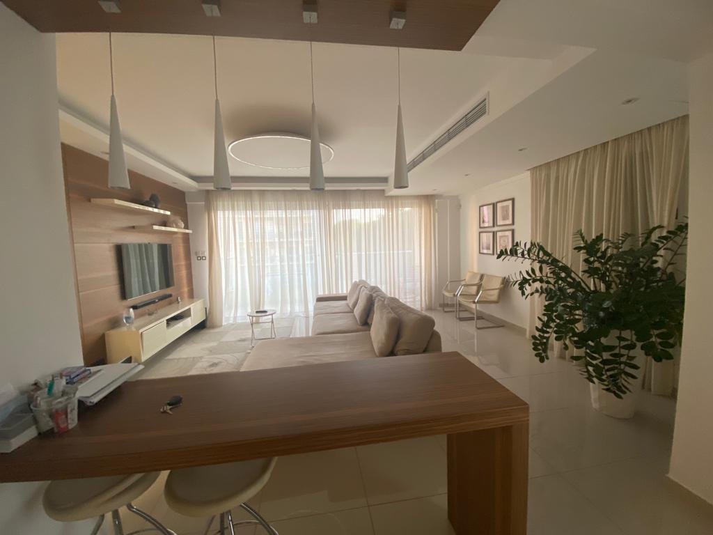 Apartment (Flat) in Germasoyia Tourist Area, Limassol for Sale
