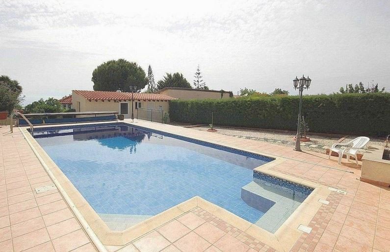 House (Detached) in Tala, Paphos for Sale