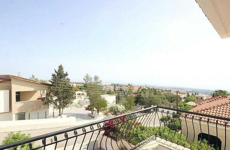 House (Detached) in Tala, Paphos for Sale