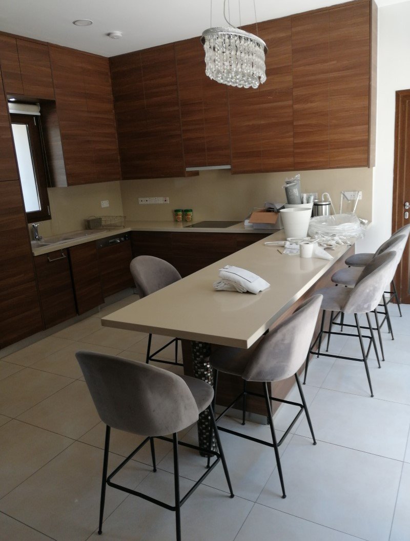 House (Detached) in Potamos Germasoyias, Limassol for Sale