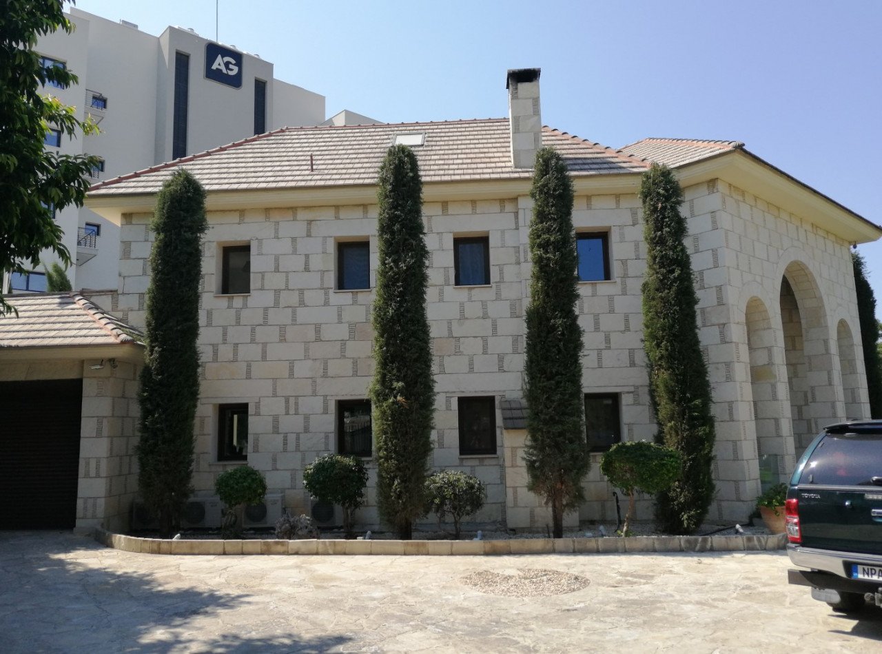 House (Detached) in Potamos Germasoyias, Limassol for Sale