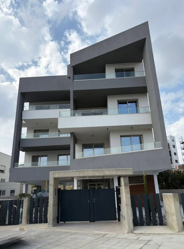 Apartment (Flat) in Germasoyia, Limassol for Sale