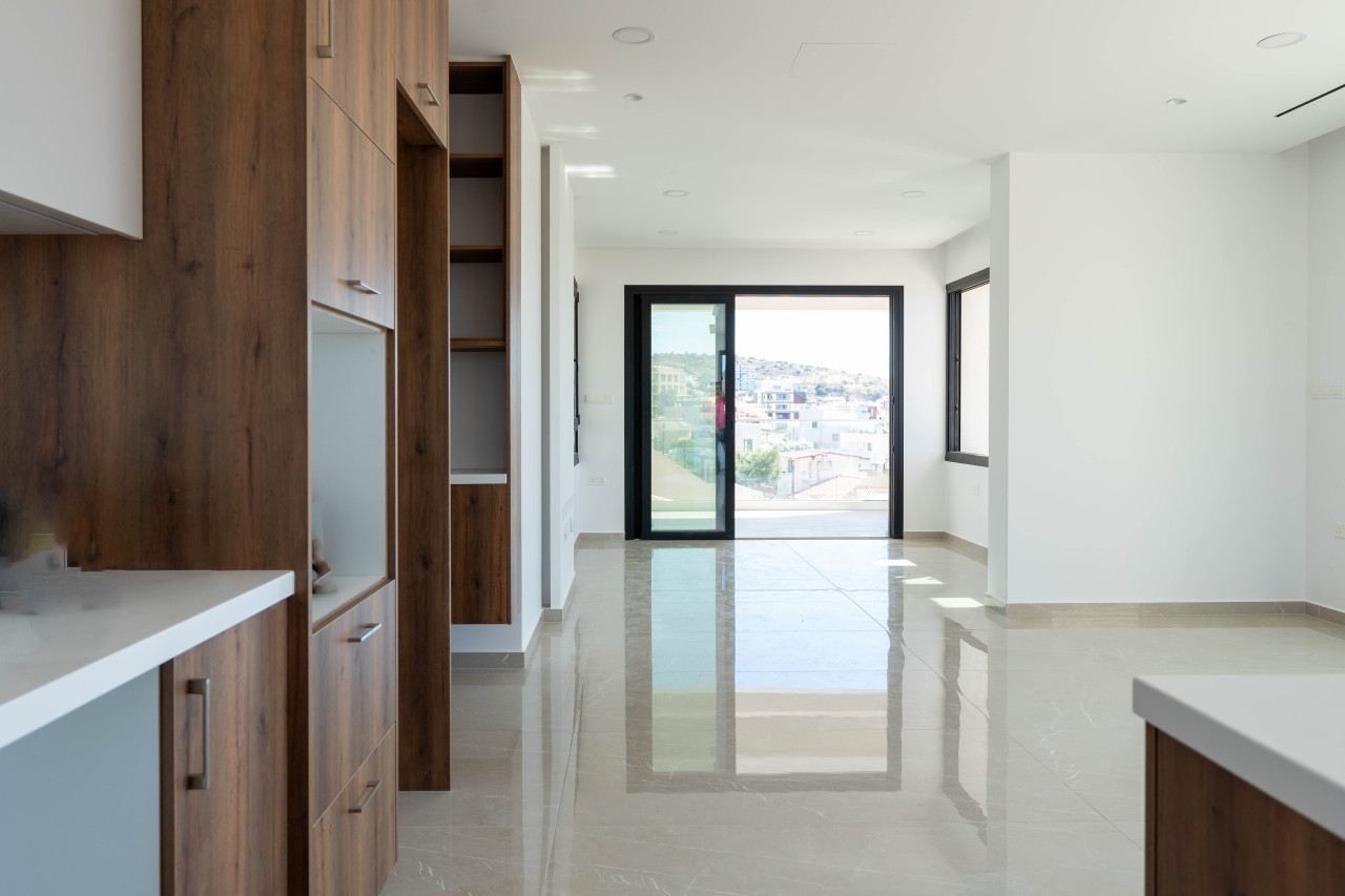 Apartment (Penthouse) in Agia Fyla, Limassol for Sale