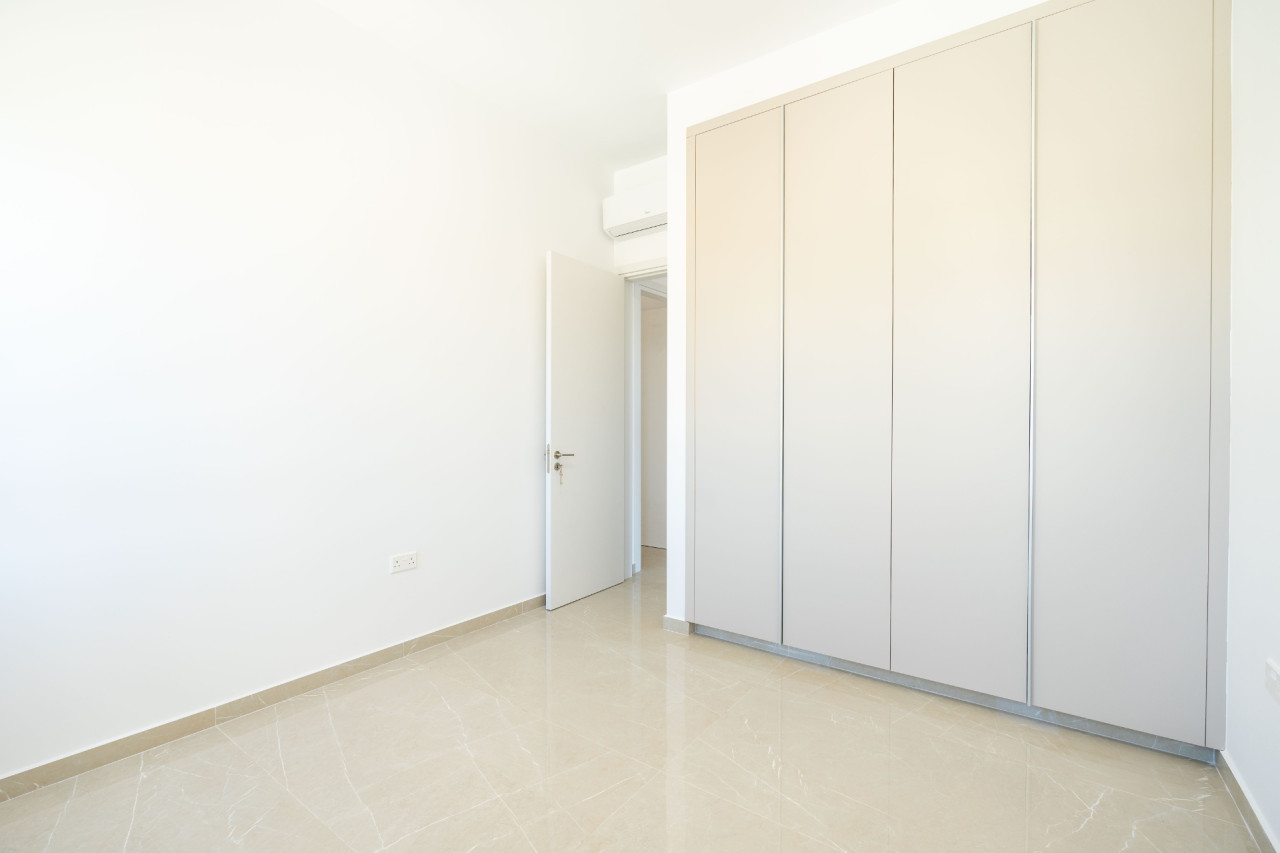 Apartment (Penthouse) in Agia Fyla, Limassol for Sale