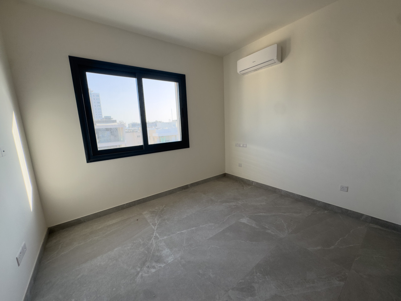 Apartment (Penthouse) in Neapoli, Limassol for Sale