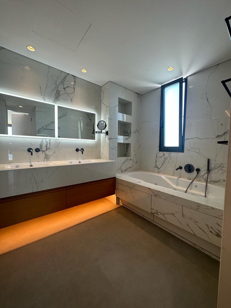 Apartment (Flat) in Amathus Area, Limassol for Sale