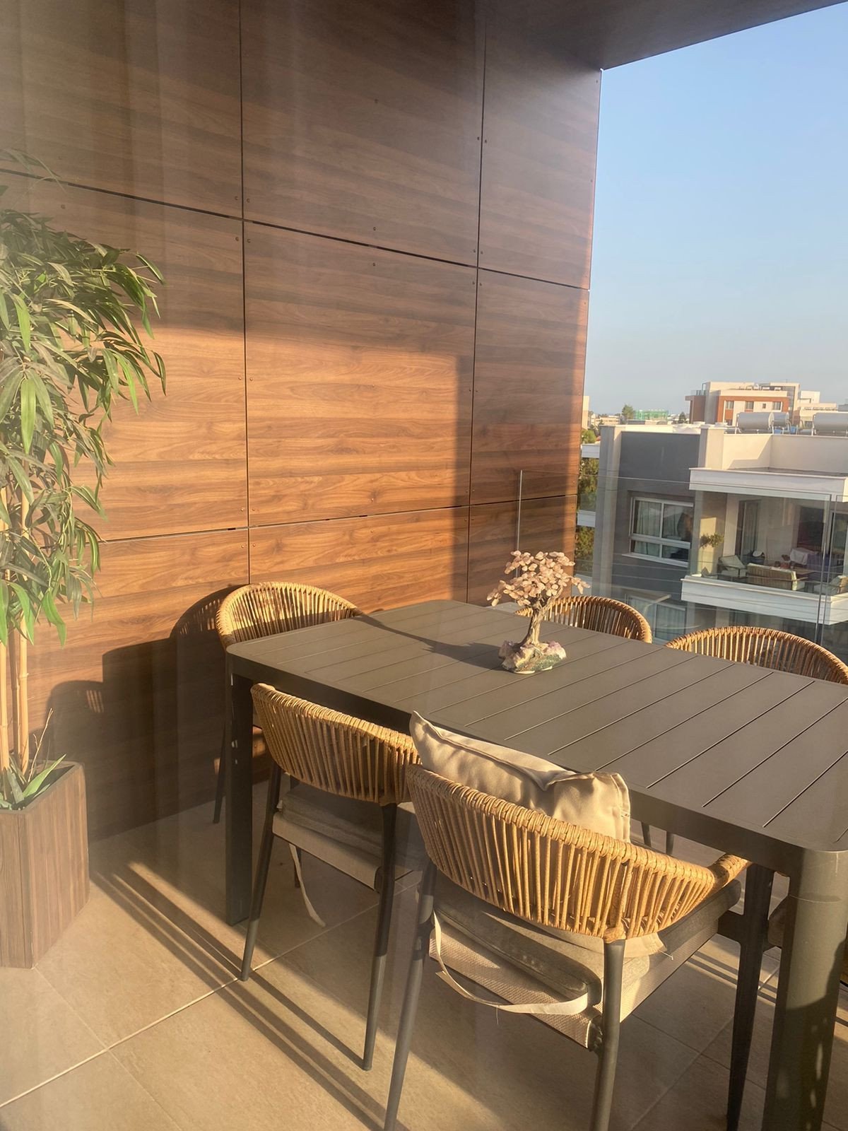 Apartment (Penthouse) in Papas Area, Limassol for Sale