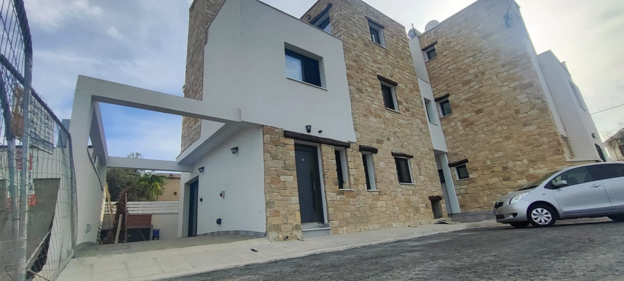 House (Maisonette) in Pyrgos, Limassol for Sale