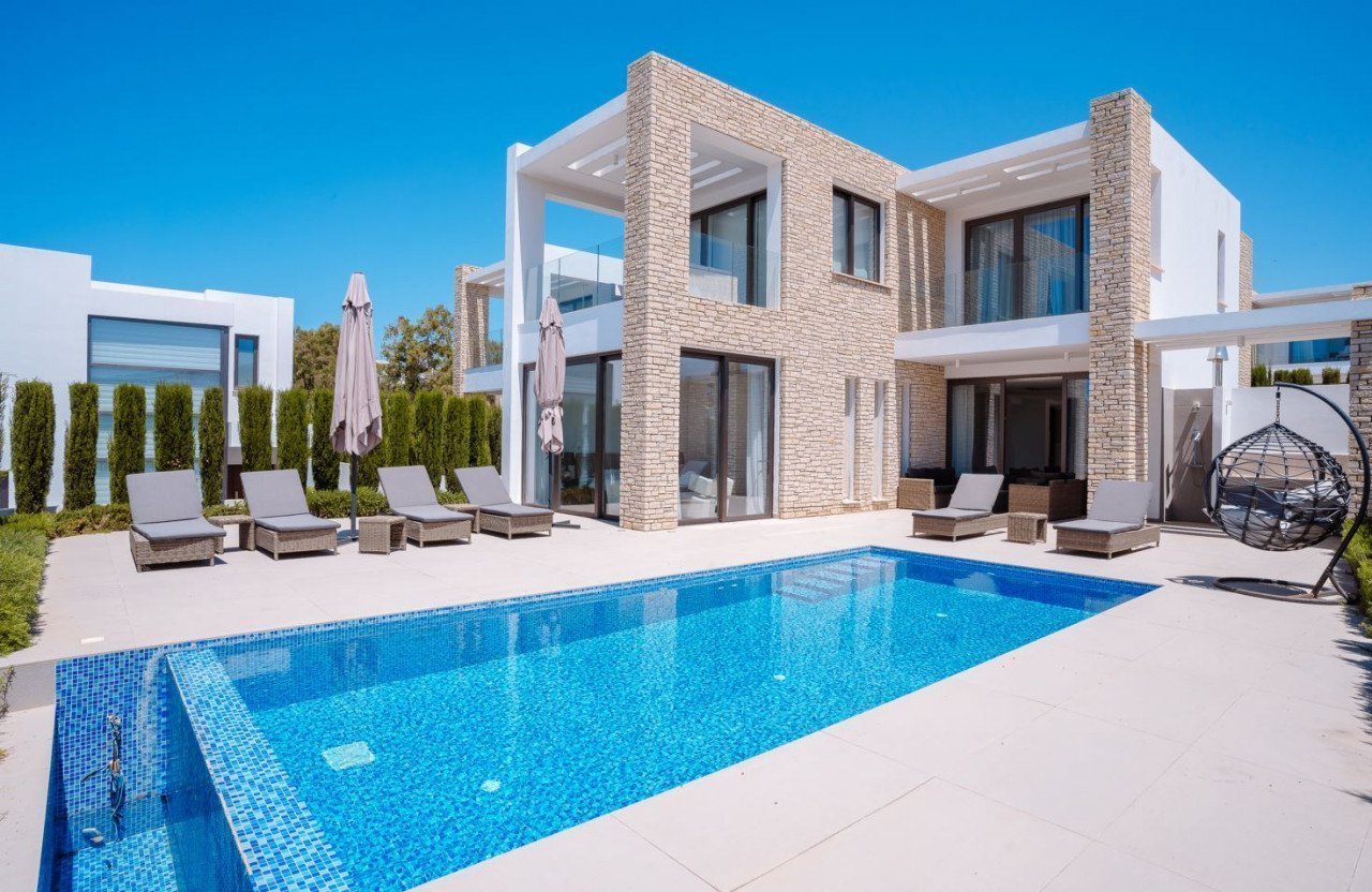 House (Detached) in Coral Bay, Paphos for Rent