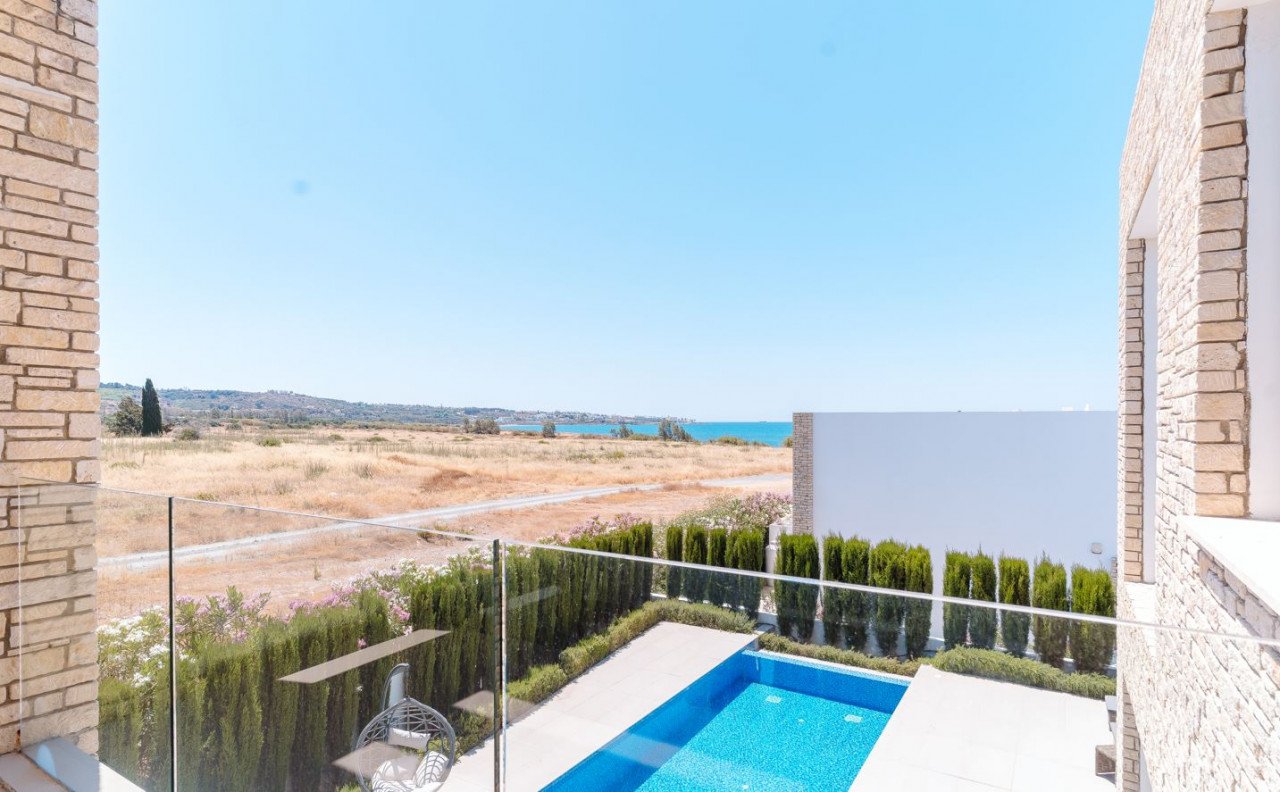 House (Detached) in Coral Bay, Paphos for Rent