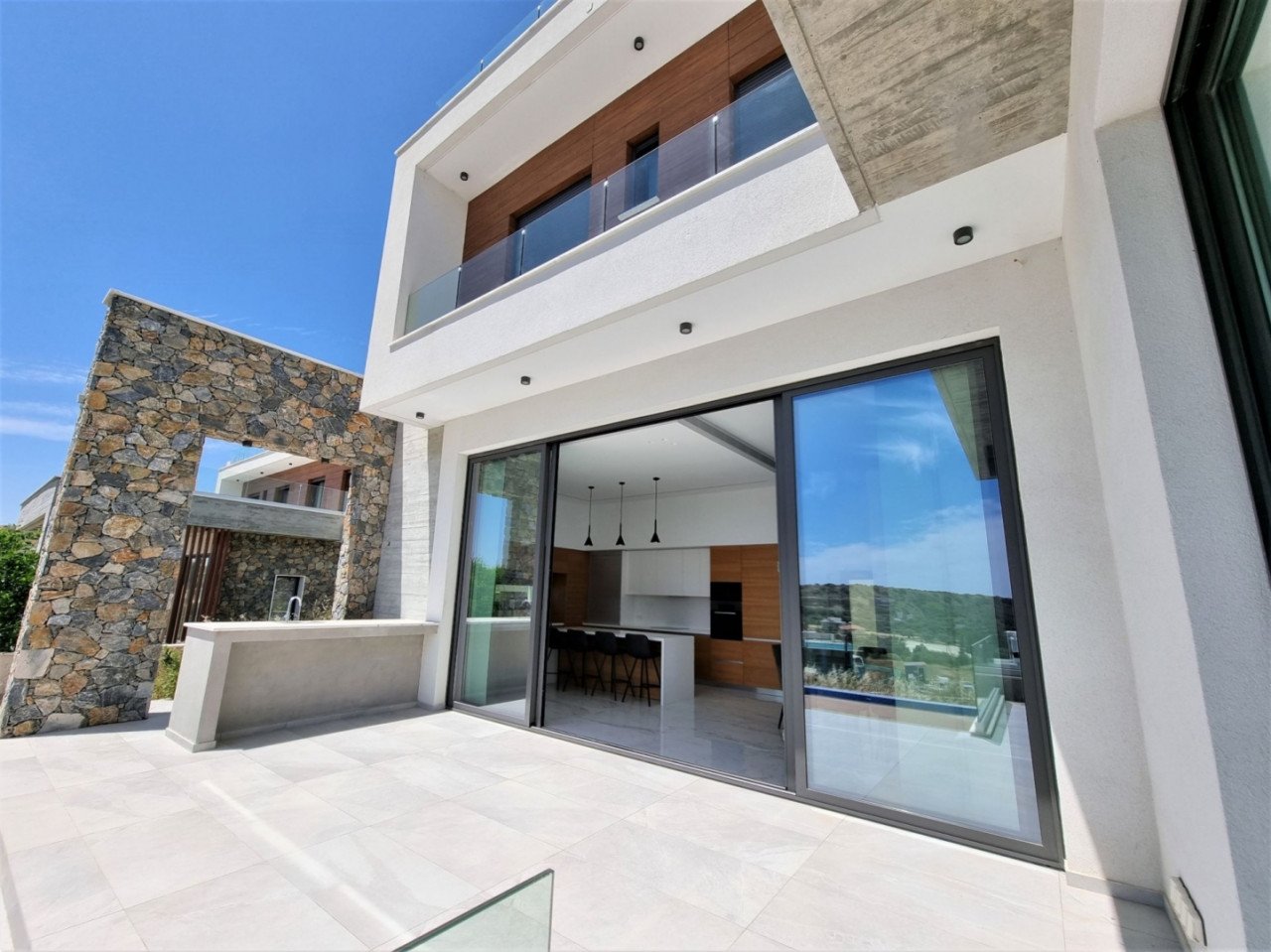 House (Detached) in Agios Tychonas, Limassol for Sale